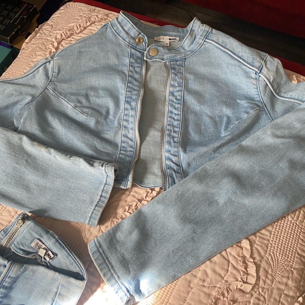 Jean Set - Picture 3 of 3